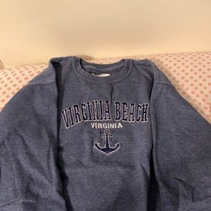 Virginia Beach crewneck medium